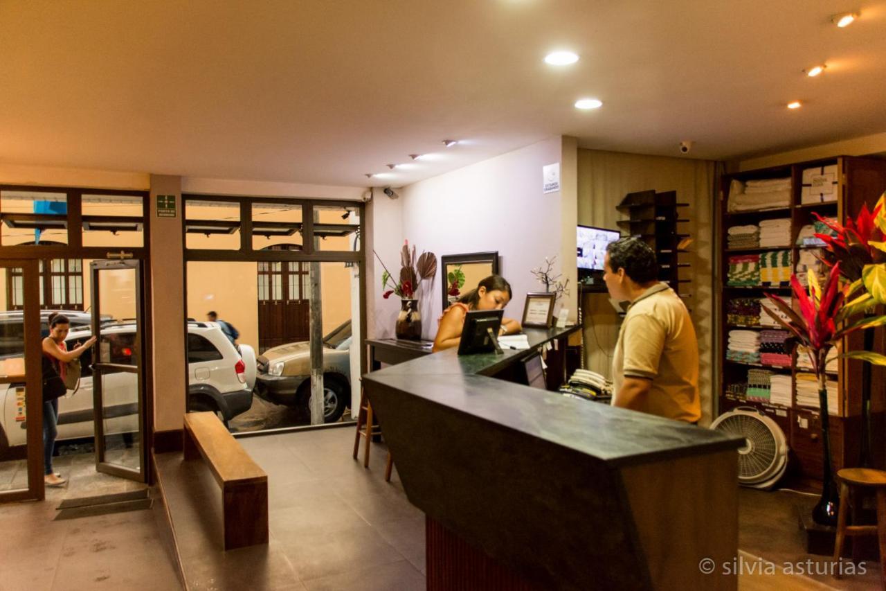 Hotel Dona Carmen Retalhuleu Luaran gambar